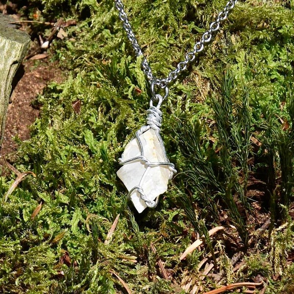 Ruwe Maansteen ketting