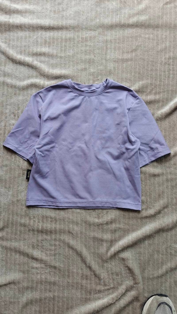 Essential T-shirt – Lilac 116