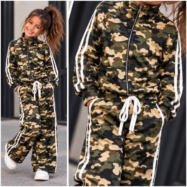 Comfy set ARMY )groen) VERZENDDATUM 28-10-26