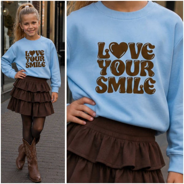 Sweater LOVE YOURE SMILE (lichtblauw)