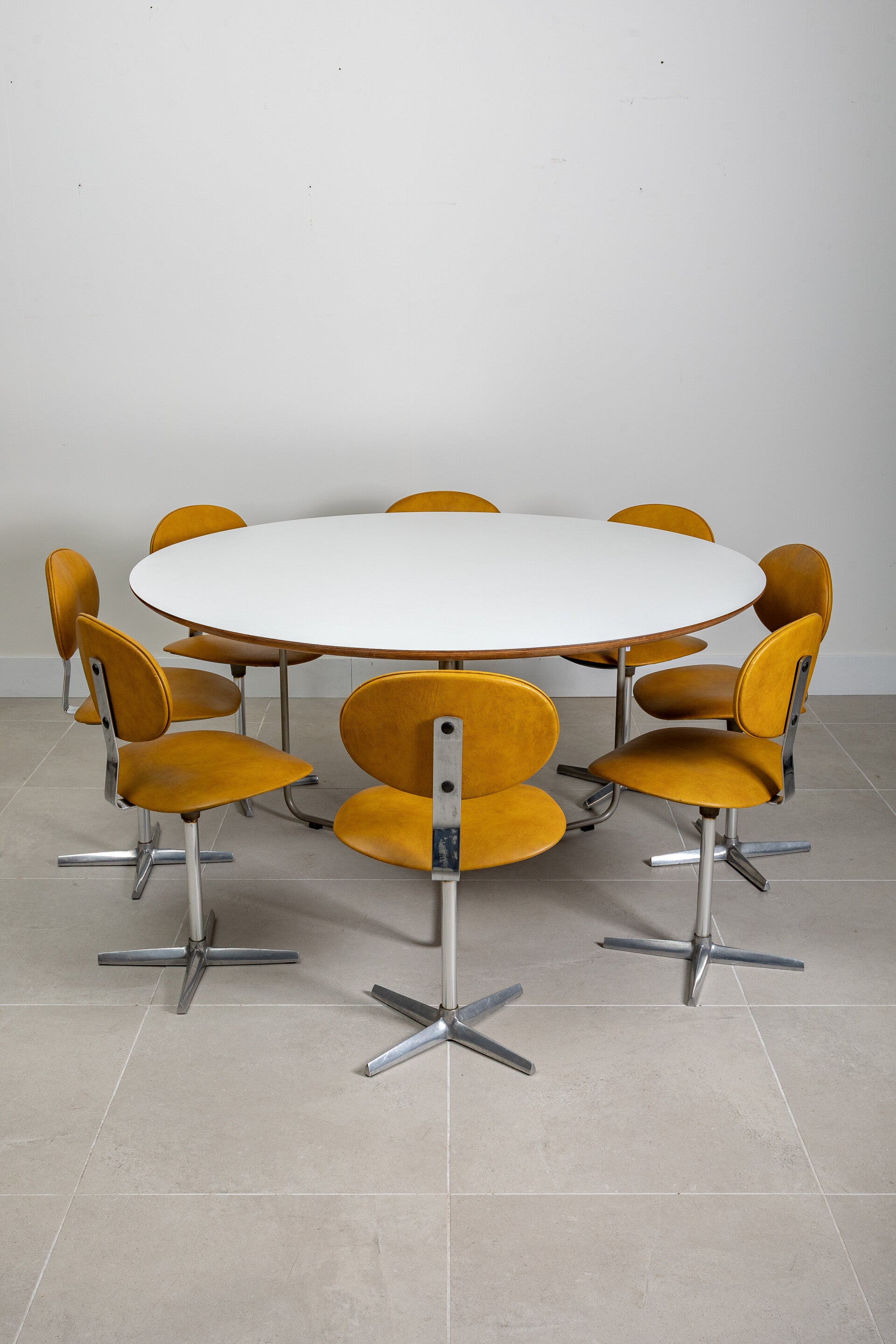 Beaufort dining table and 8 chairs Binocle by Georges Van Rijck
