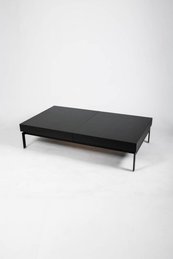 Extendable coffee table Leolux,  black laquer wood on metal frame