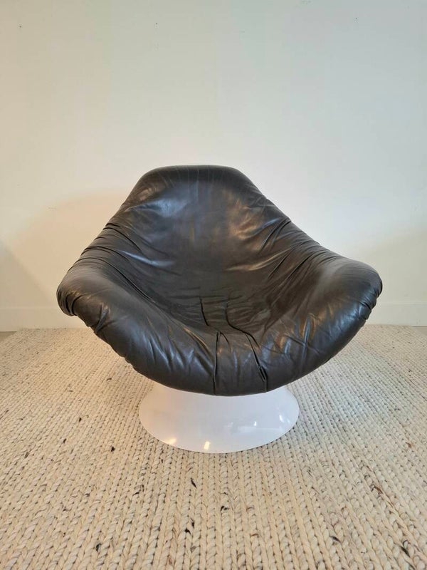 Rodica black leather chair by Mario Brunu