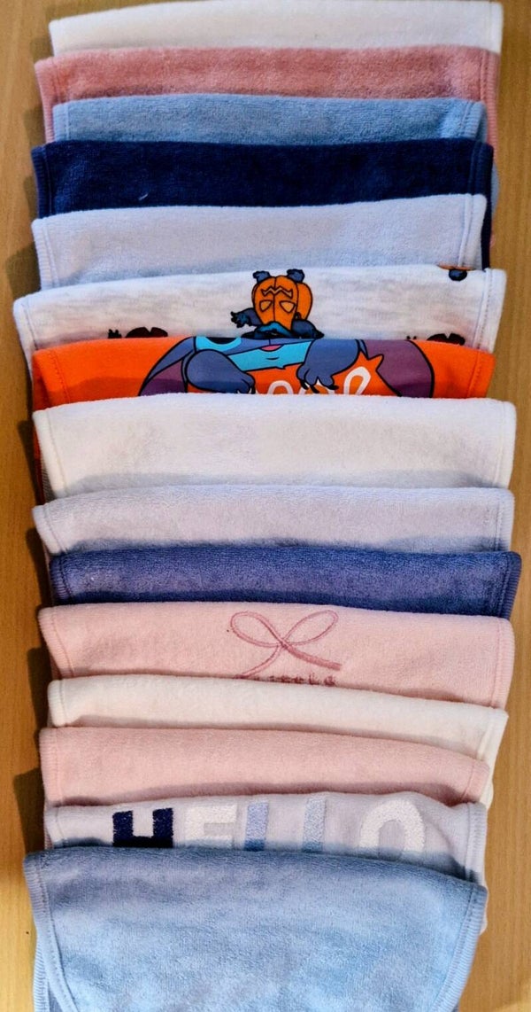 Bavoir bébé fille ou garçons plusieurs couleurs Personnalisable