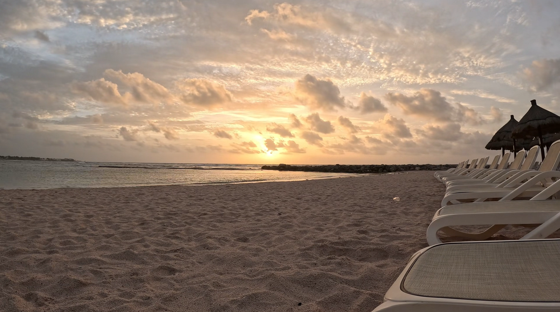 Beach Sunrise, Akumal Beach, Bahia Principe Akumal, Riviera Maya, Mexico