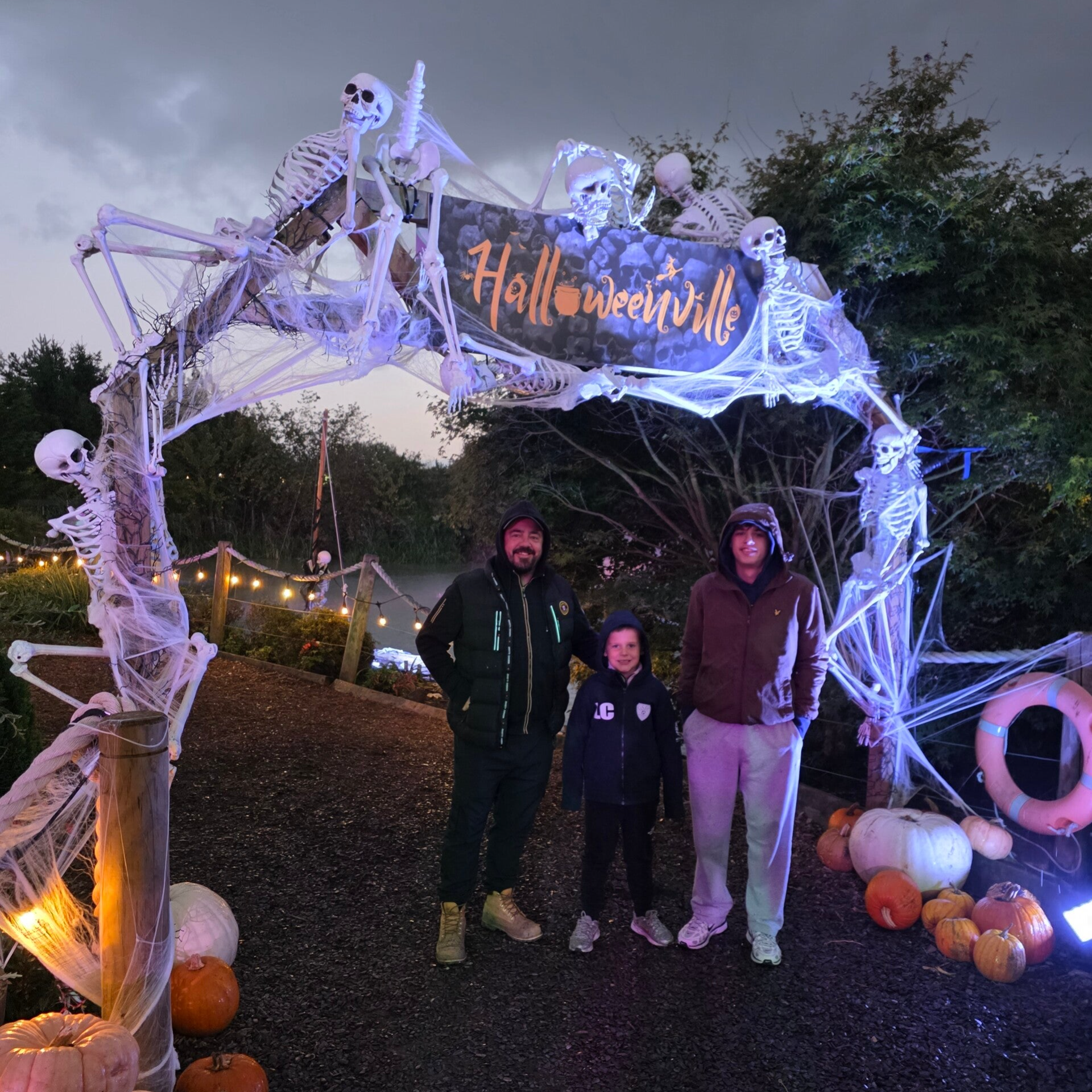 Halloweenville, Partridge Lakes, Halloween Light Trail,