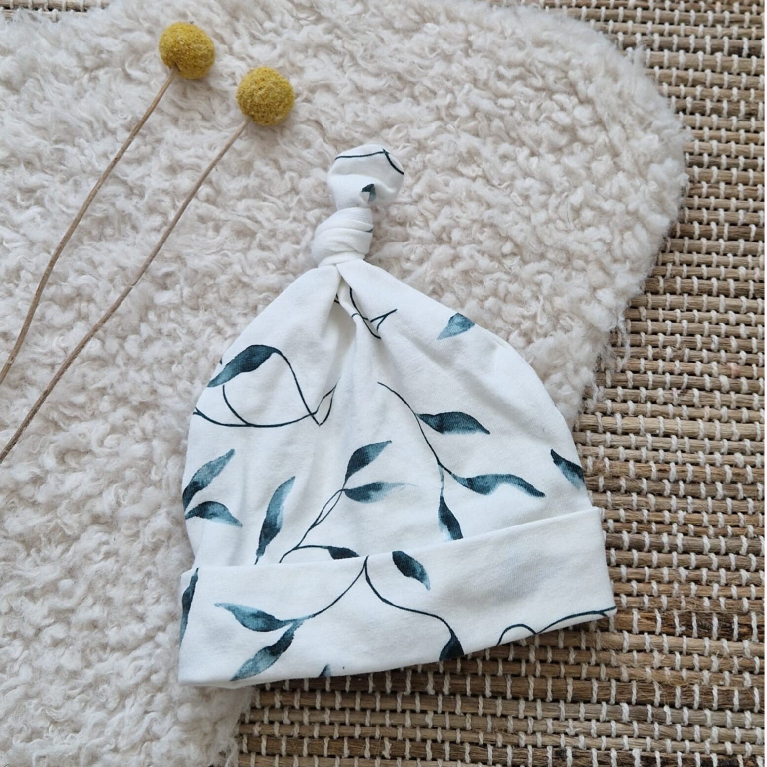 Mutsje | knoop leaves dusty green