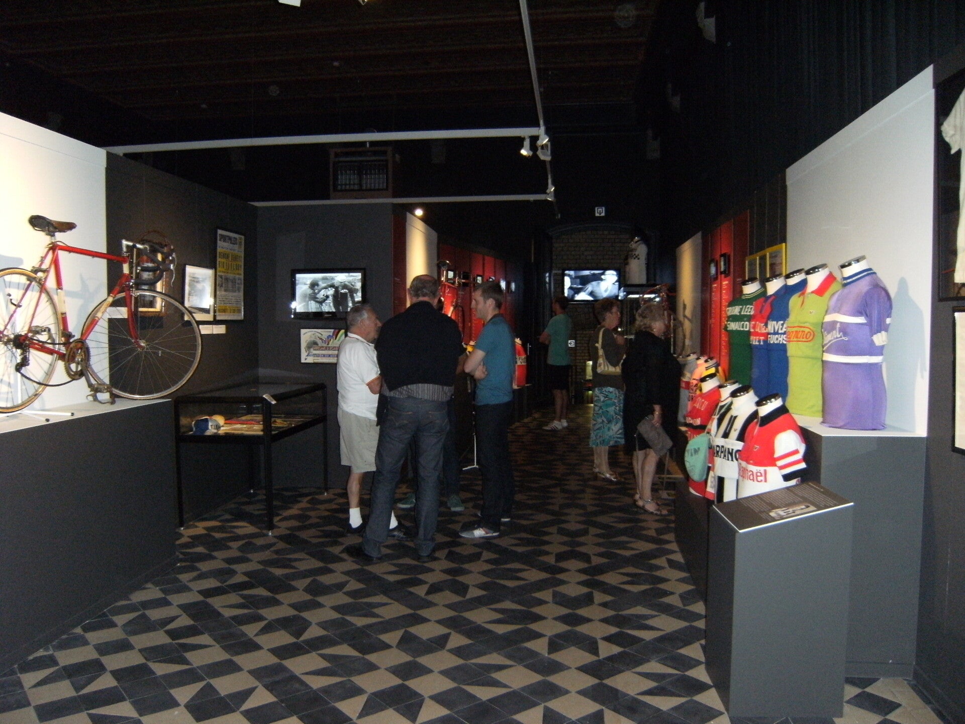 dscf2245-standard-tl85hi.jpg