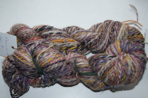 Lot de deux écheveaux de mérinos et laine de mouton 128 gr /235 m