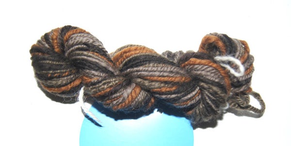 Petit écheveau merinos et laine tons de marron 24 m /20 g