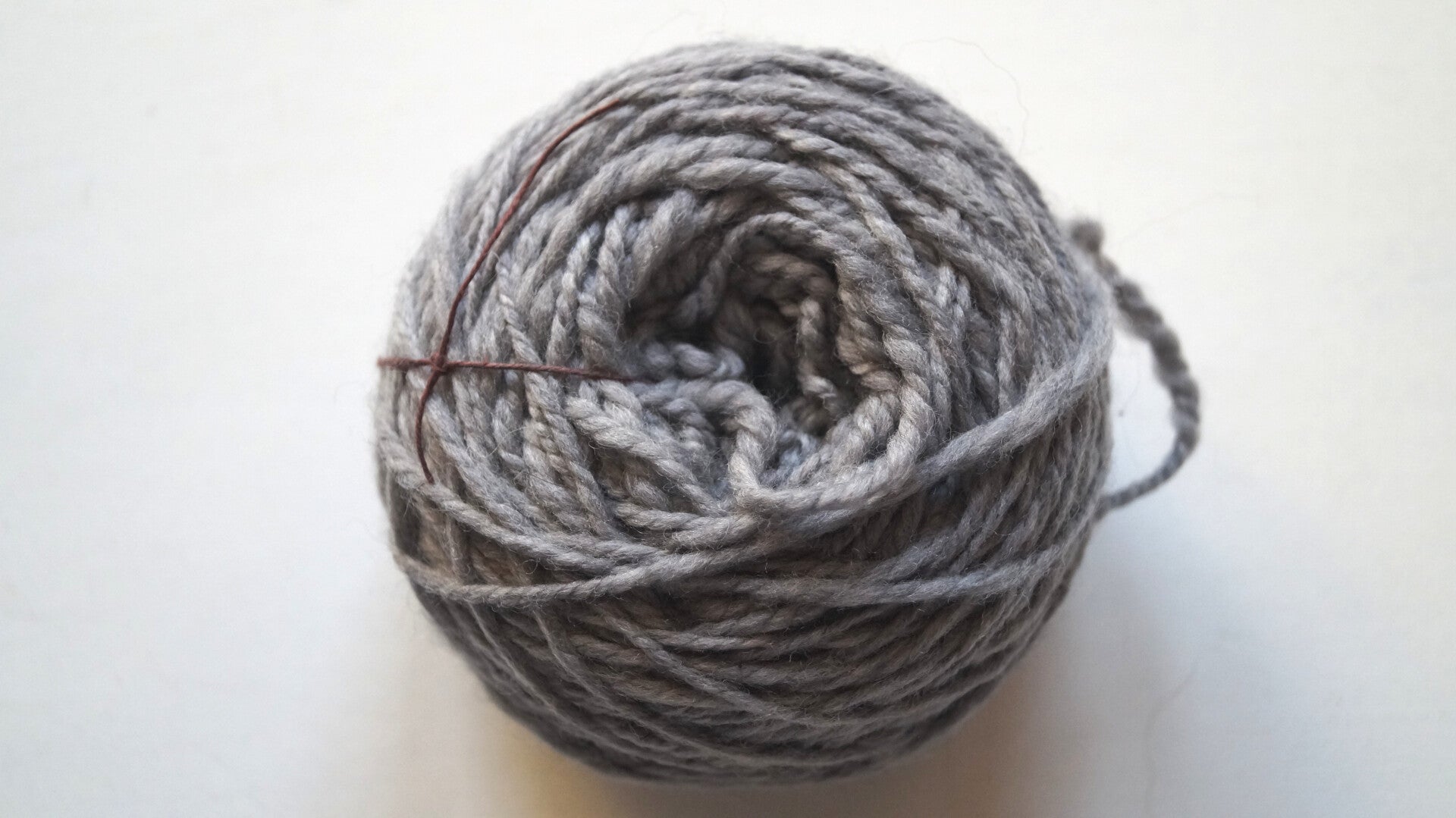 Laine des Alpes Grise – 50g / 155m