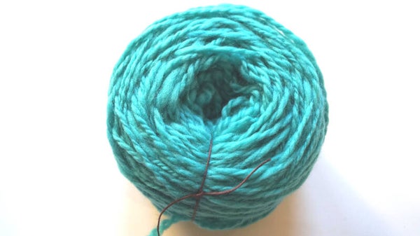 Laine des Alpes vert émeraude 81 m /50 gr