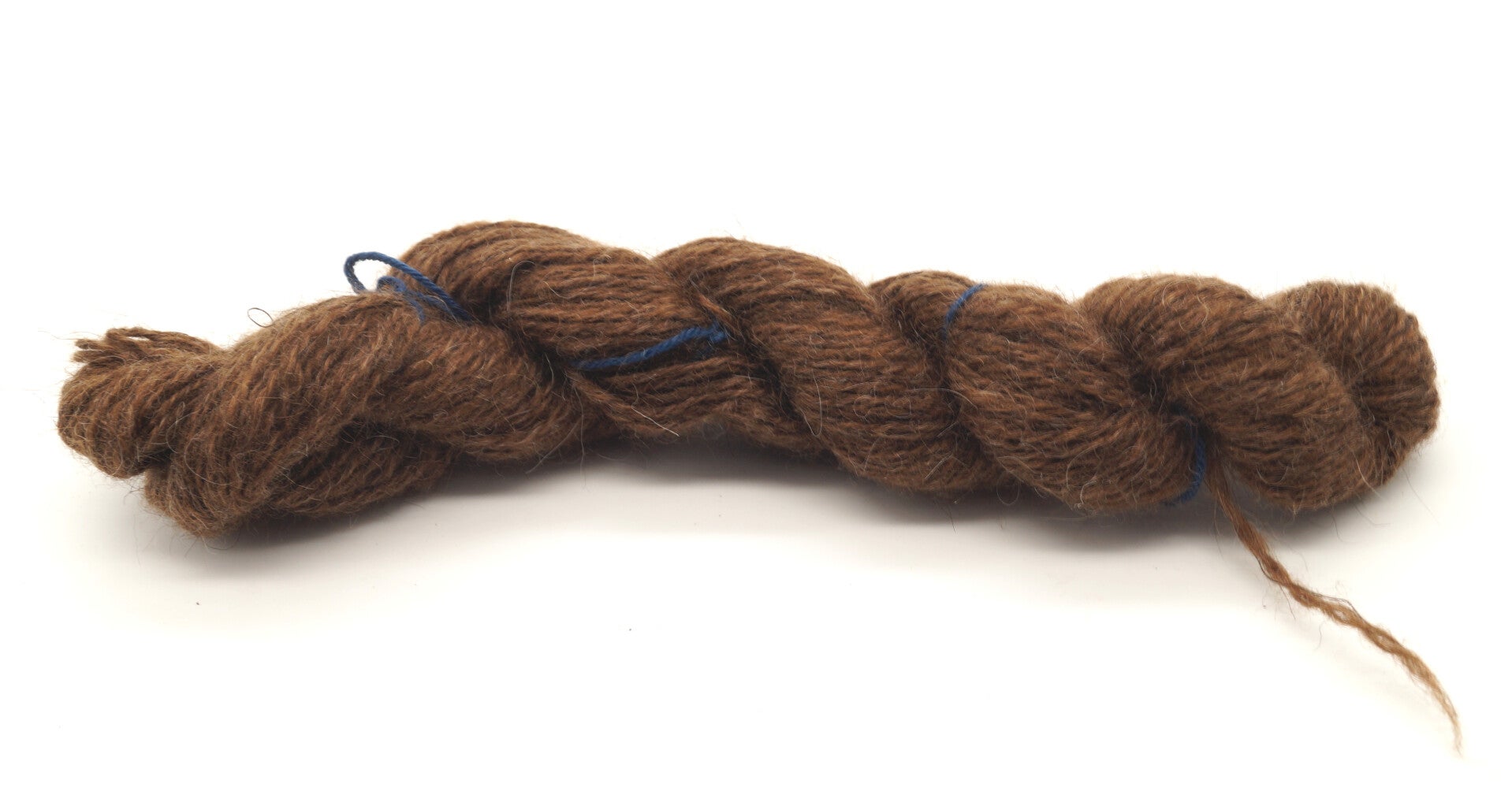 Laine Islandaise Filée Main – Marron Chocolat Naturel (Catégorie Sport)