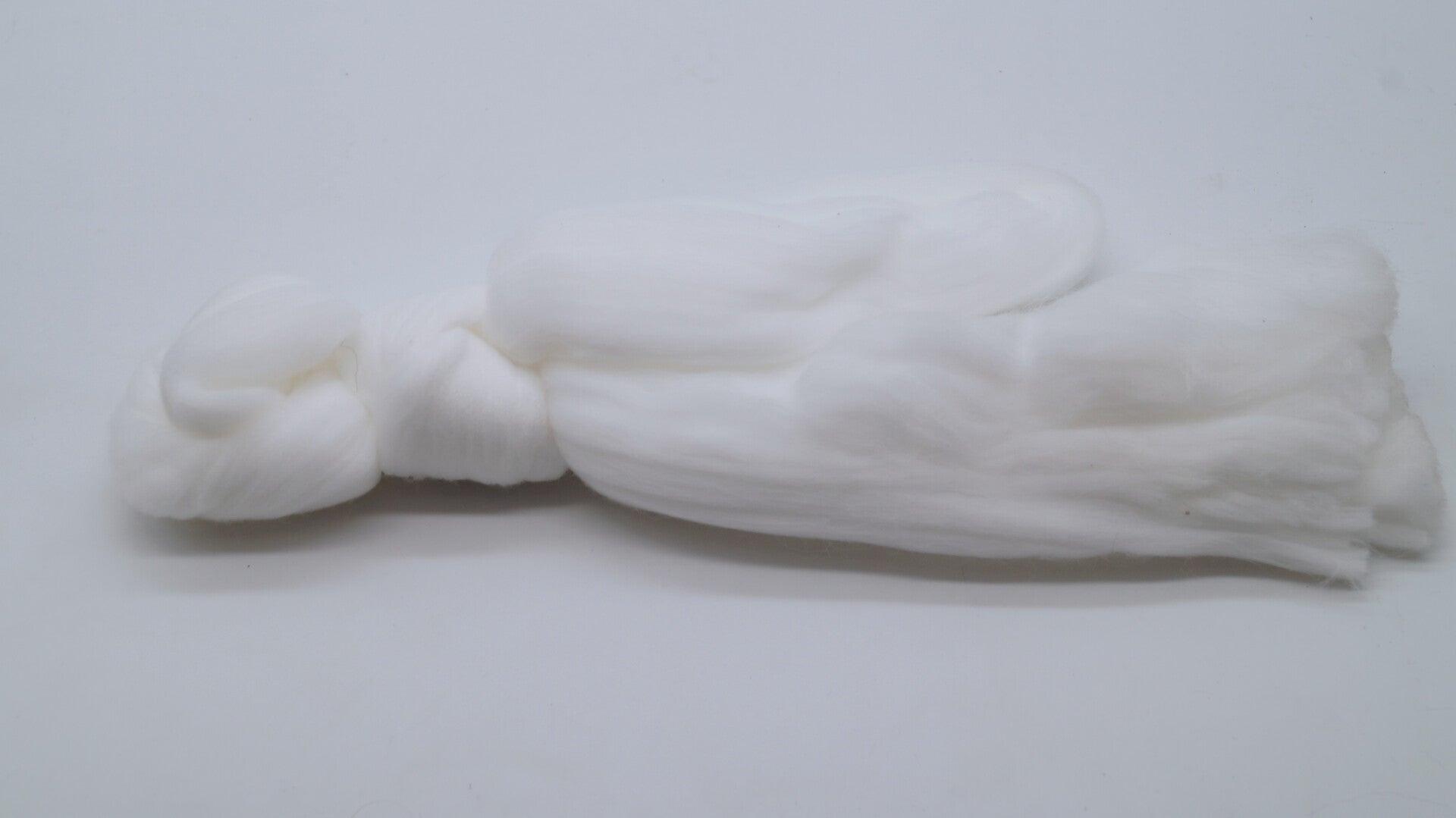 Fibre de nylon pour filage, feutrage et fabrication de poupées couleur blanc