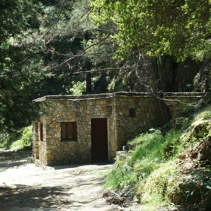 AgiaIriniGorge-TicketHouse-hiking-Crete.jpg