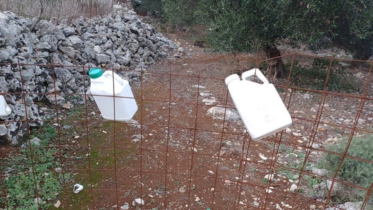 Fences - cannisters - walking - Crete