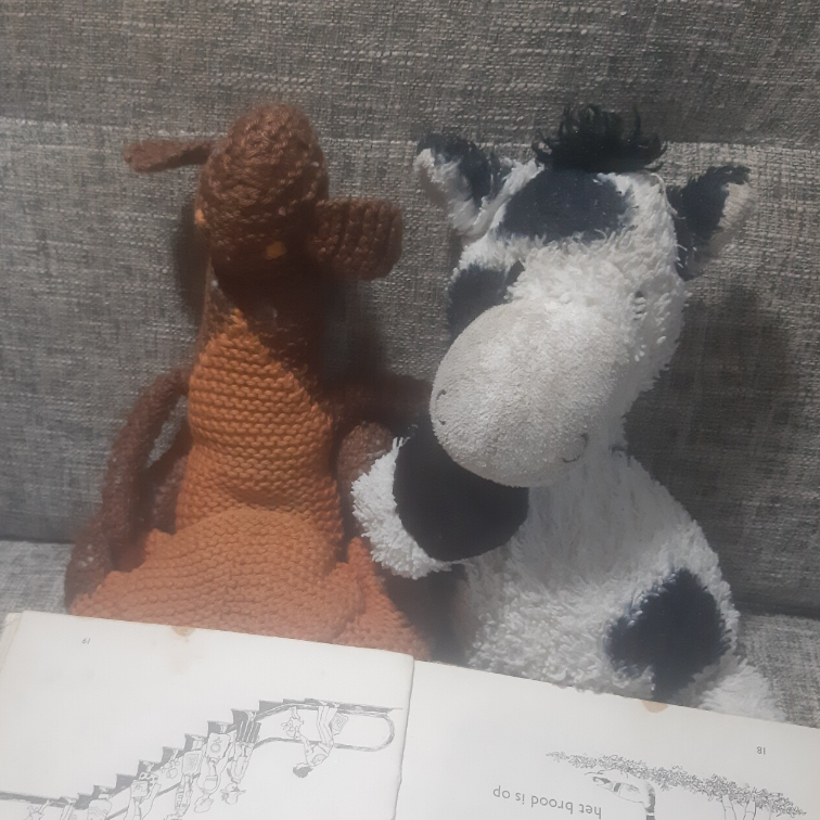 Luna's kinderknuffels Skippy en Koetje.