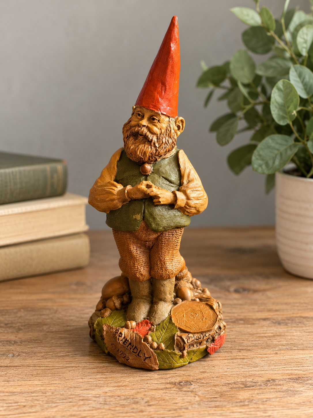 Vintage 1992 Tom Clark “Friendly” Gnome Figurine – 7”