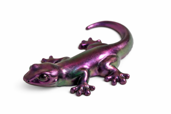 Iridescent Gecko Resin Figurine | Color-Shifting Lizard Decor | Hand-Poured Animal Accent | Unique Gift | Shelf Decor