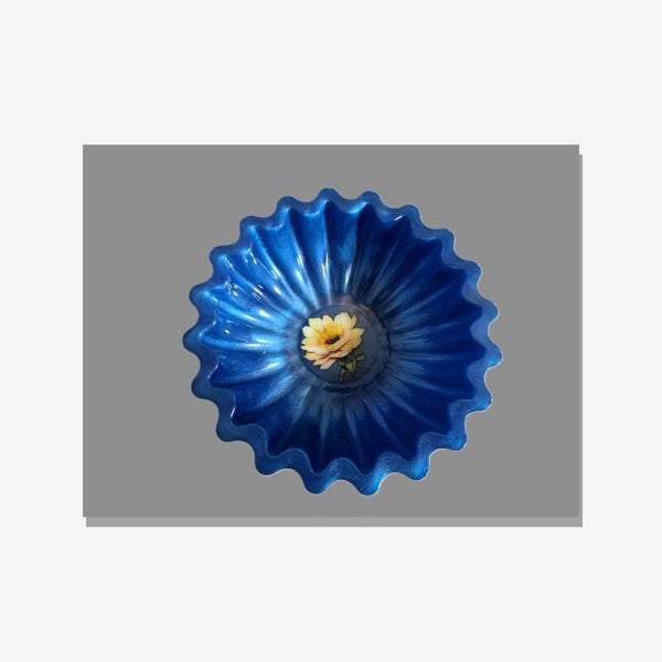 Blue Bloom Resin Trinket Dish | Floral Jewelry Tray | Handmade Decorative Catch-All Dish | Gift for Her | Vanity Decor