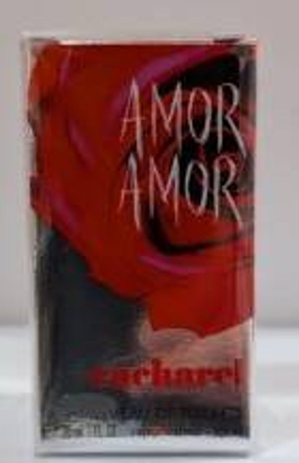 Amor Amor Cacharel