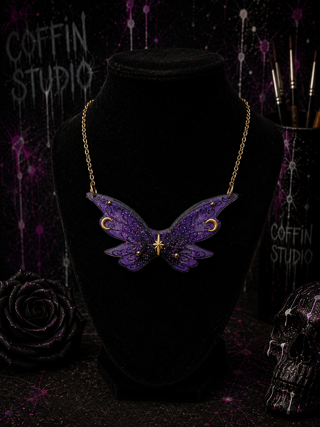Collier papillon violet