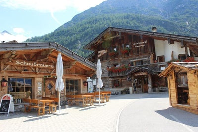 Stricker's   Dorf-Alm
