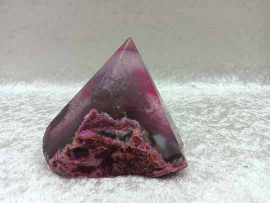 Agaat punt roze geverfd