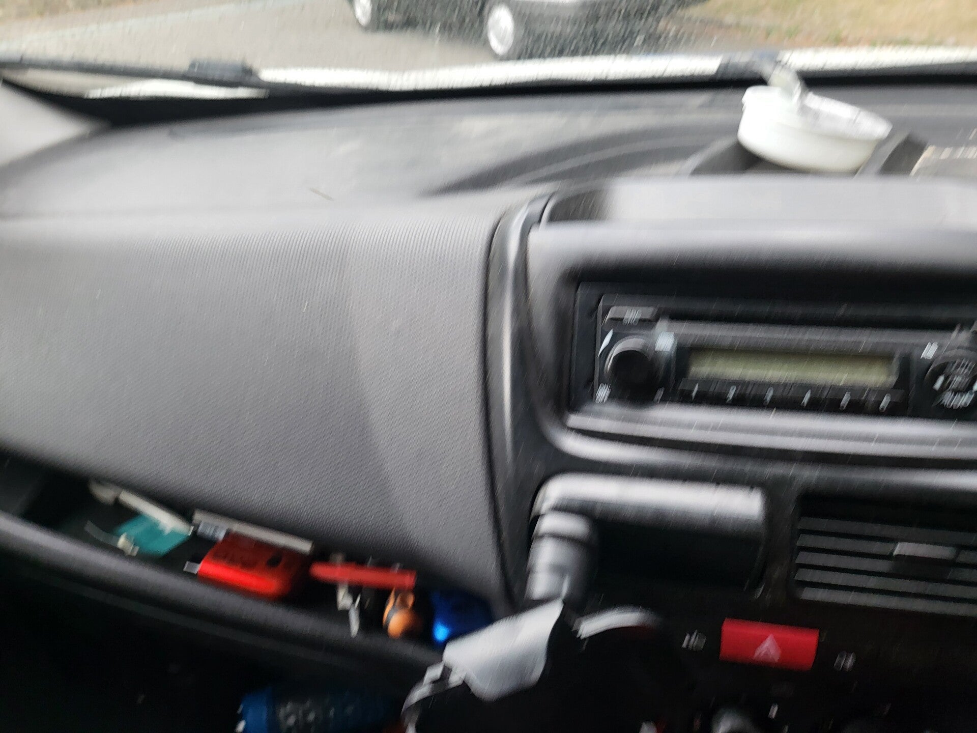 1000017618-standard.jpg