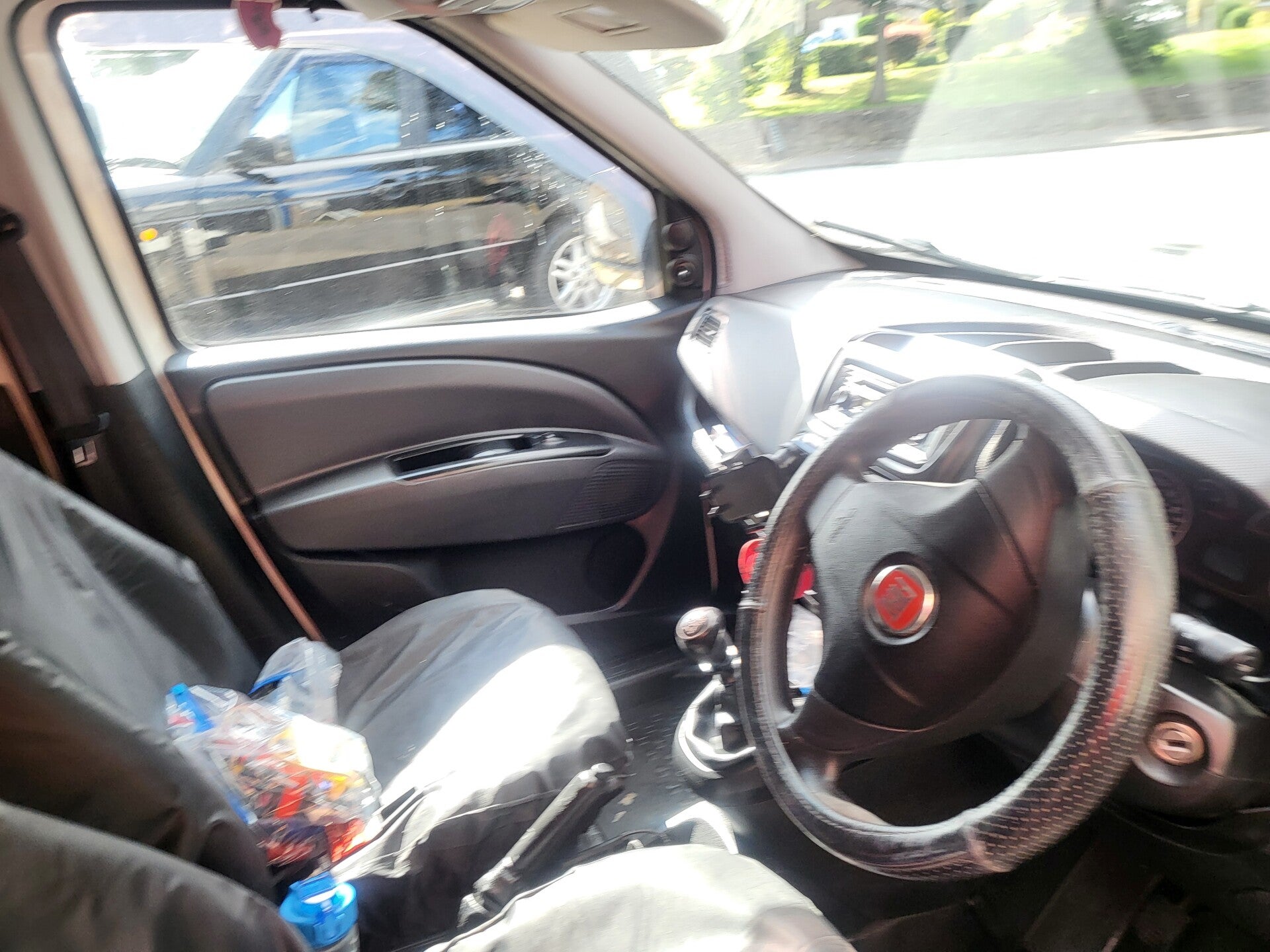 1000017624-standard.jpg