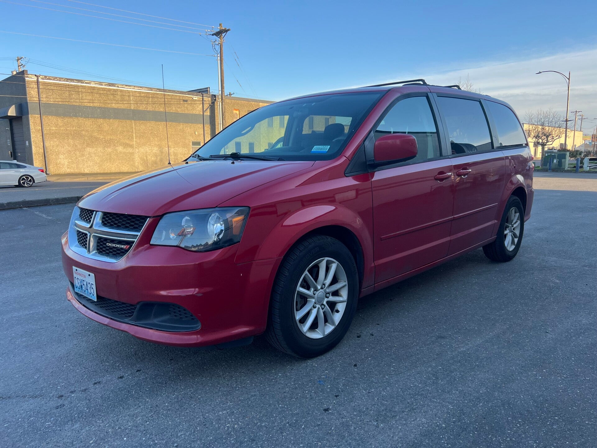 2013 Dodge Grand Caravan SXT - Photo 2