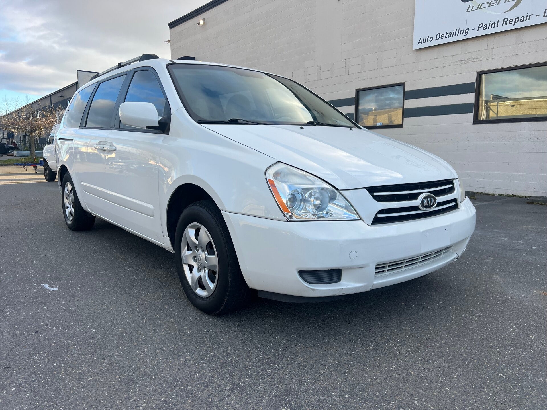 2007 Kia Sedona LX