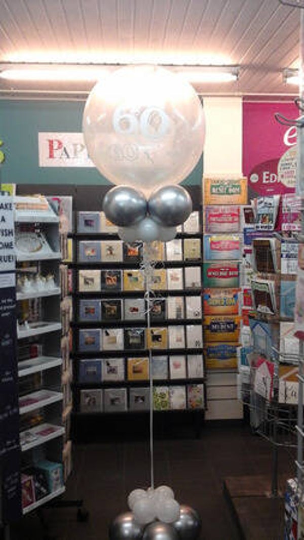 60 jaar - Grote latexballon + ballonvoet