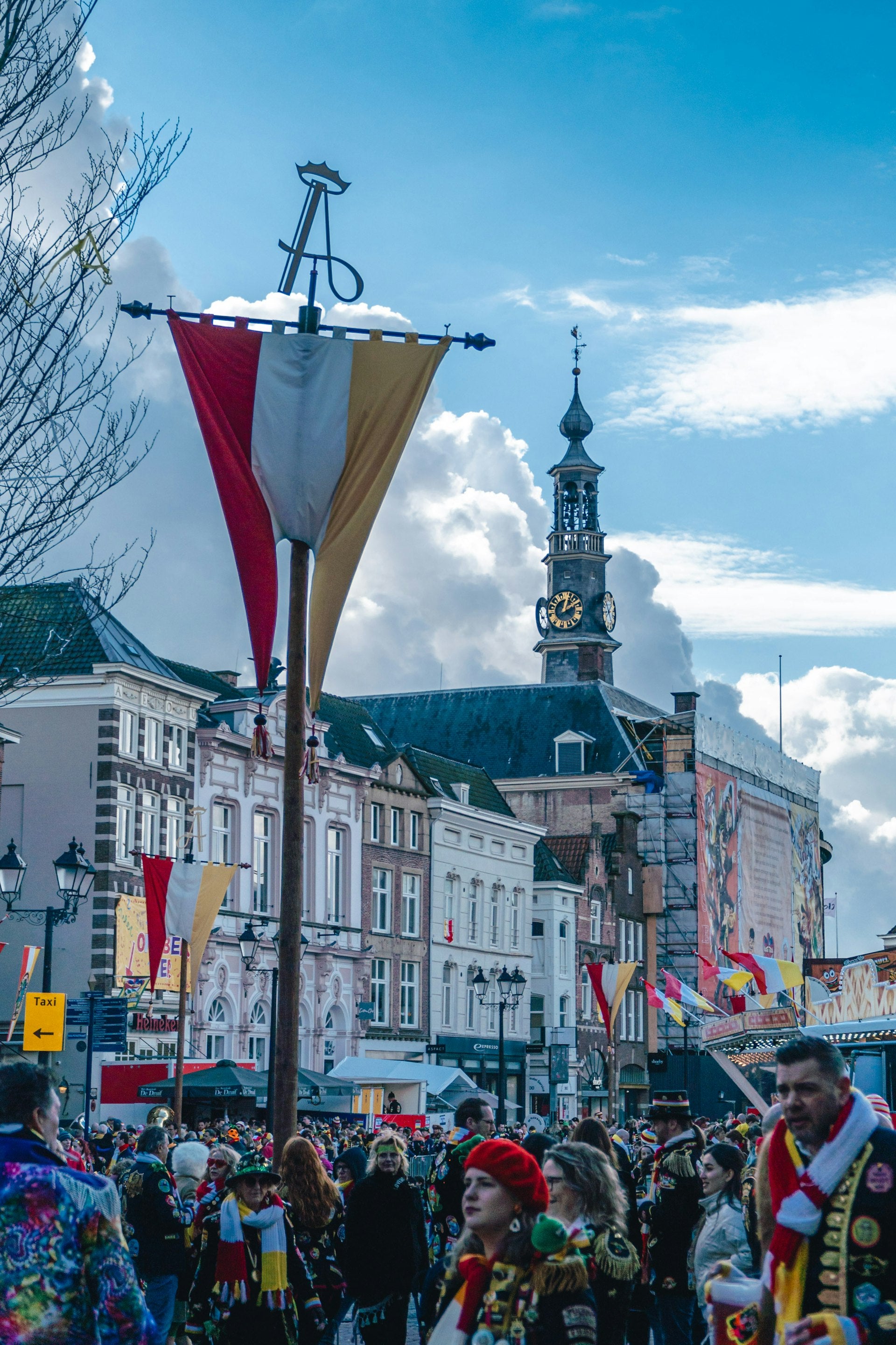 carnaval taxi den bosch