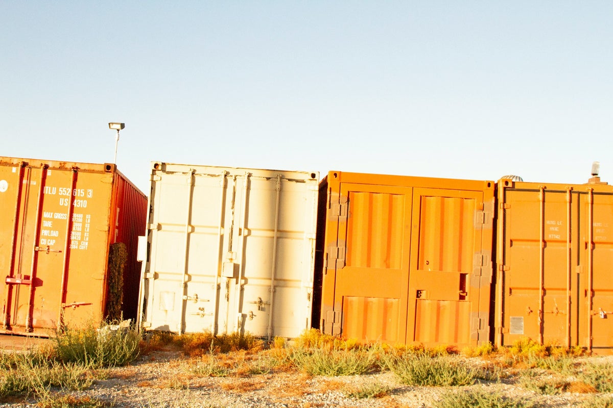 Zeecontainer Doomsday Schuilkelder / Blog | Stoic Prepper