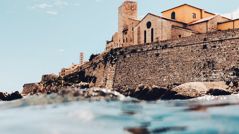 Yacht Charter Antibes - MSC Yachting Antibes