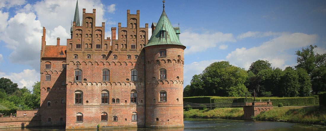 Reizen-met-de-trein-door-denemarken-treinreis-treinvakantie--kasteel-egeskov-odense-eiland-funen