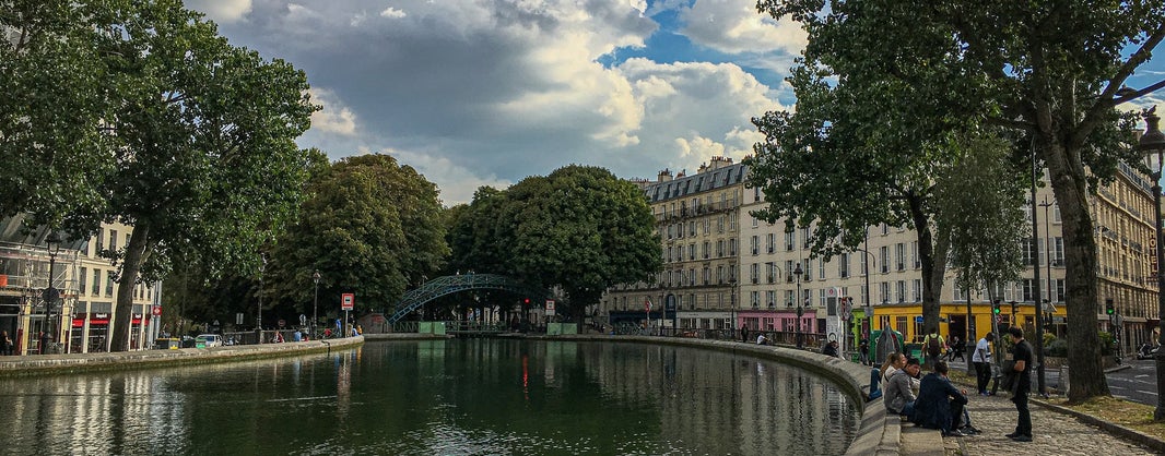 treinreizen-frankrijk-parijs-stedentrip-trein-canal-saint-martin