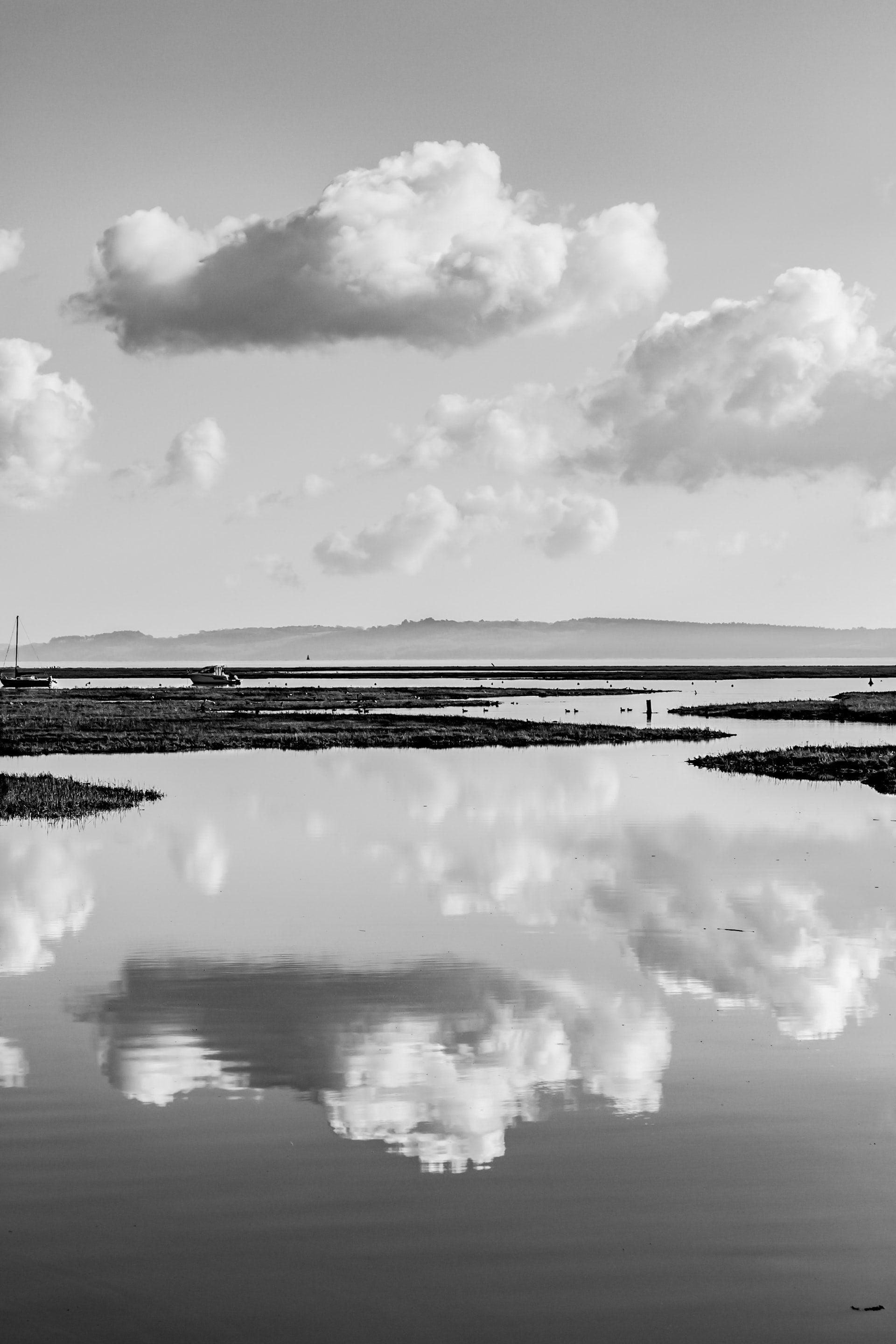 Symmetry, mirror images, folding, picture, 7.1 symmetry, numbers and space, math, BEmath, bemath