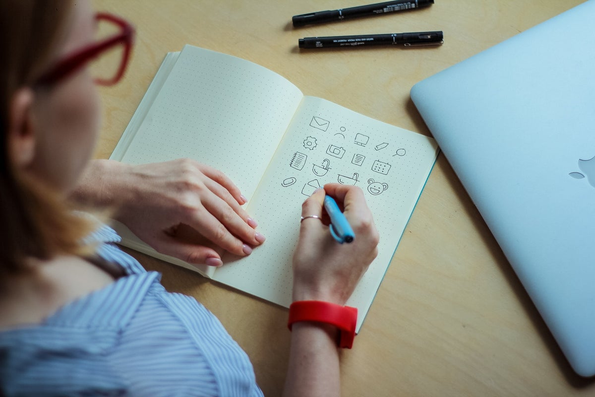 Palm Reflex / Primaire Reflexen / Behandelingen Praktijk MORO, Step