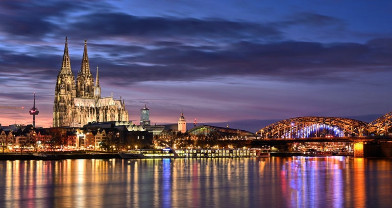 Junggesellenabschied, Junggesellinnenabschied, JGA, Köln: JGA, PubCrawl, Private Tour, Junggesellenabschied, Junggesellinnenabschied, Party, Kneipentour, Bartour, Hochzeit